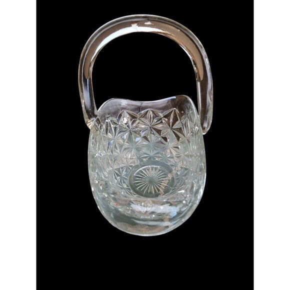 Vintage 1960s Pressed Glass Brides Wedding Basket With Handle Starburst Pattern - Picture 2 of 6